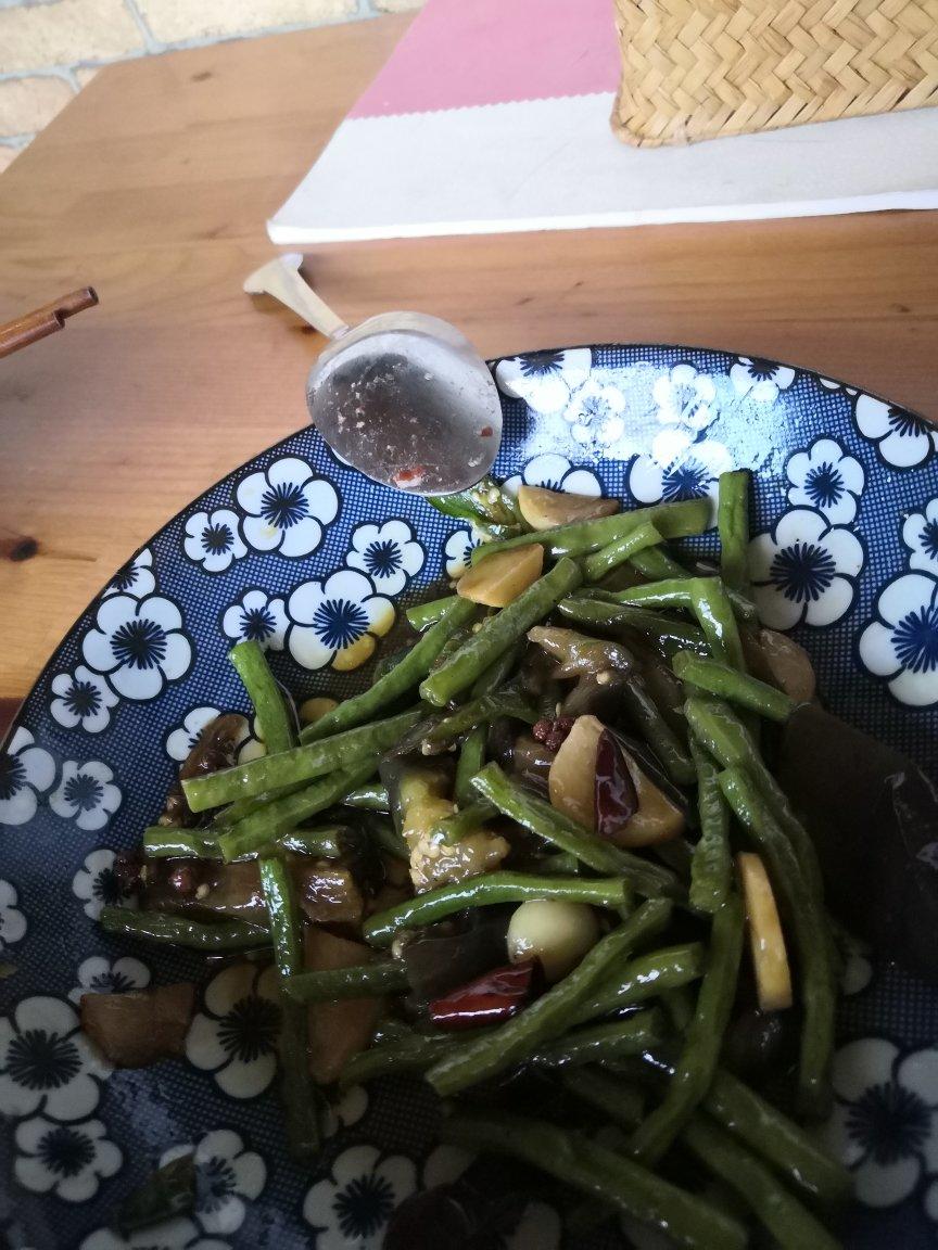 豆角茄子🍆省油版——夏天里的素菜是主题。