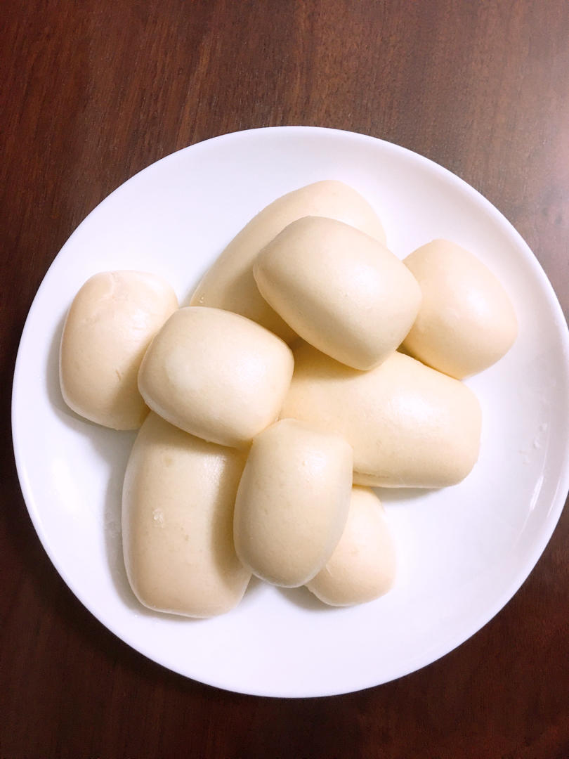 晴天牛牛8y6p做的奶香小馒头哄小朋友利器