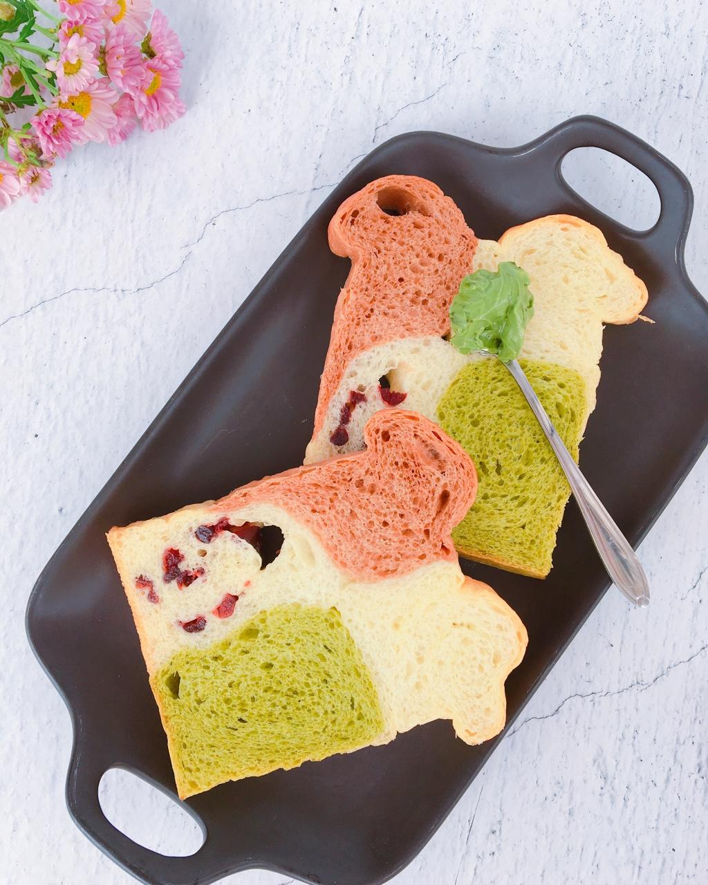 蔓越莓三色吐司