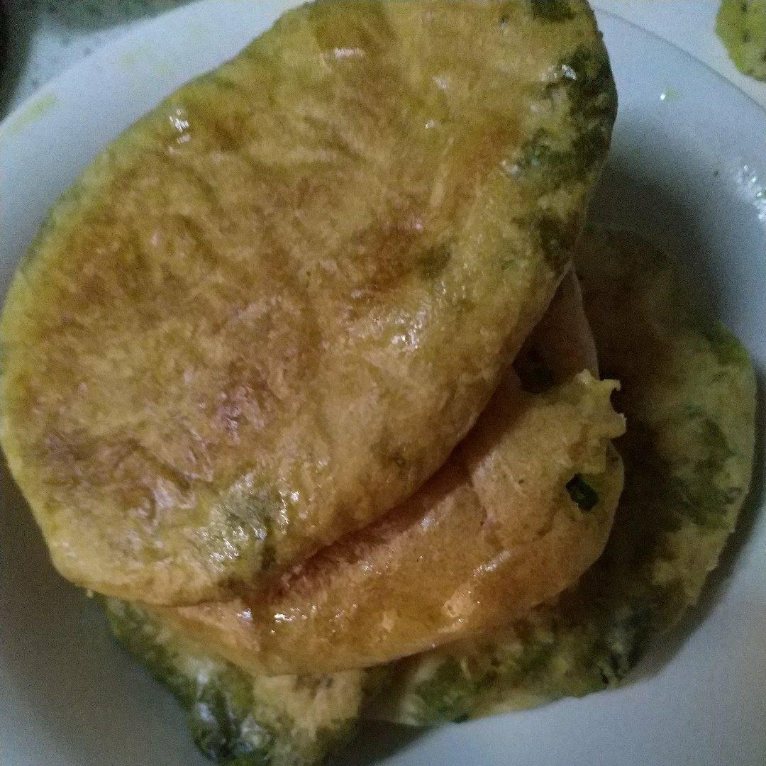 虾皮鸡蛋韭菜馅饼（烤箱版）