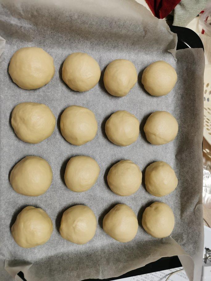 🥛超简单快手，柔软拉丝，一次发酵，牛奶小餐包