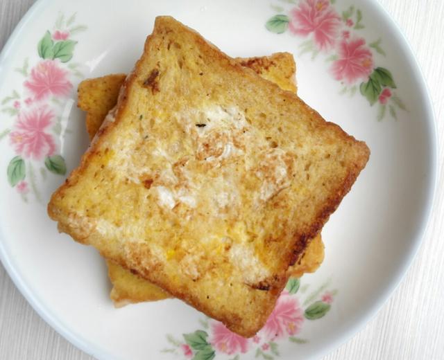 鸡蛋煎吐司片的做法