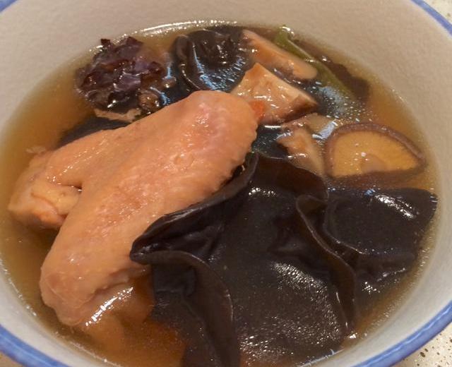 高压锅版香菇鸡汤的做法