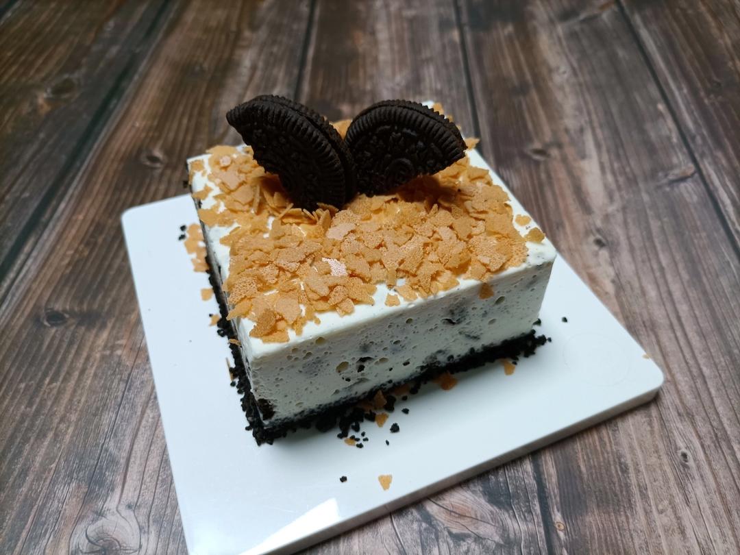 【奥利奥冻芝士蛋糕】拯救新手的免烤美味甜点