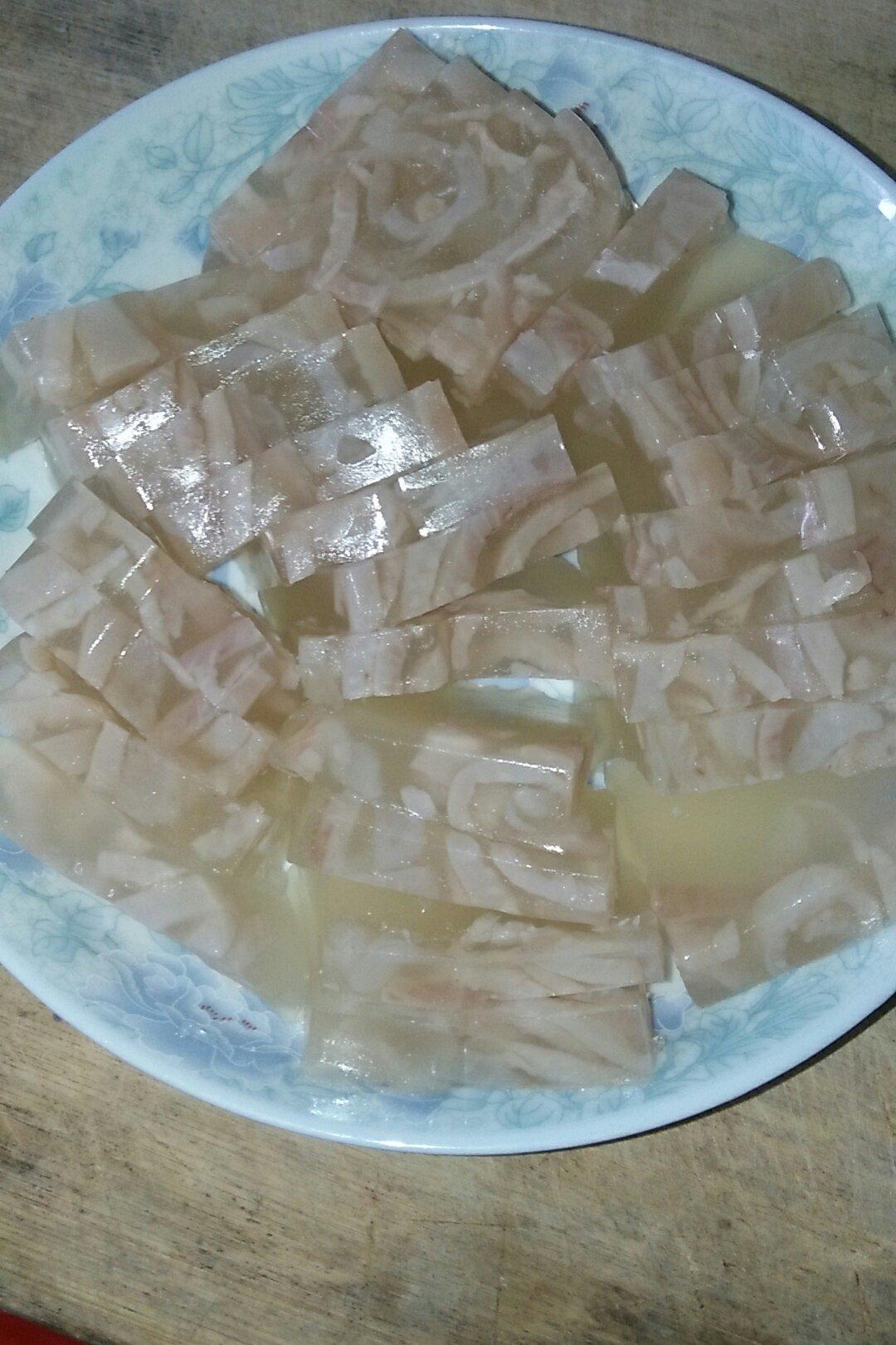 杨露姐姐做的水晶肉皮冻