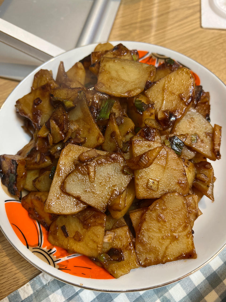 软糯好吃的红烧土豆