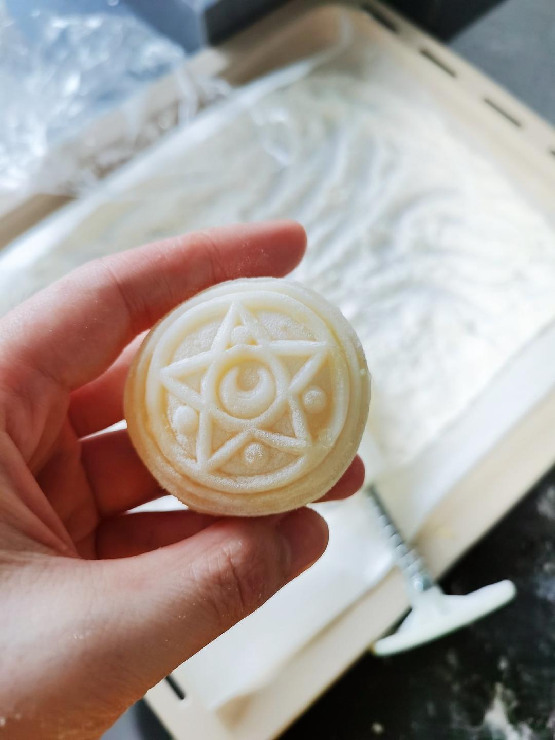 冰皮奶黄月饼(无需烤箱)