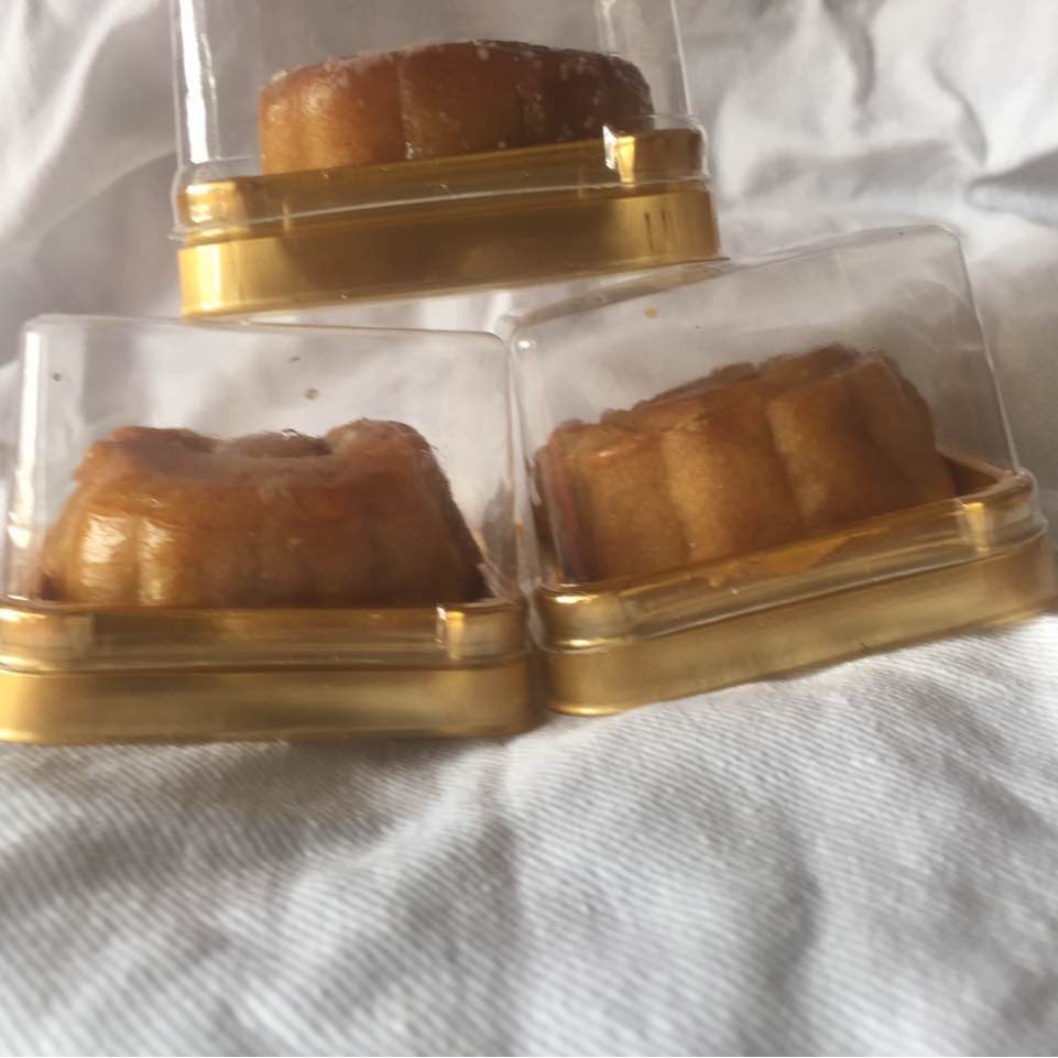 香芋蛋黄月饼-广式月饼