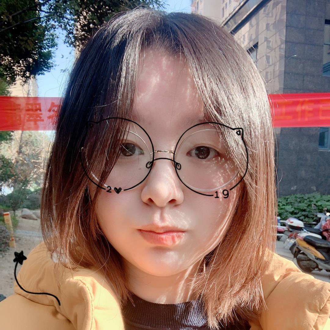 小芋头灬小骗子