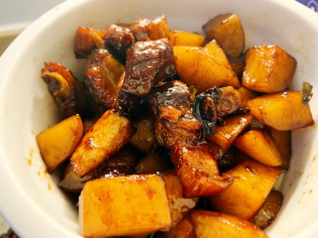 堂妈小厨——小土豆红烧肉