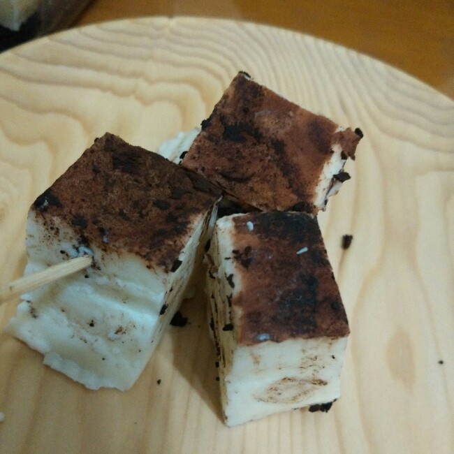 完胜85度C牛奶椰丝小方