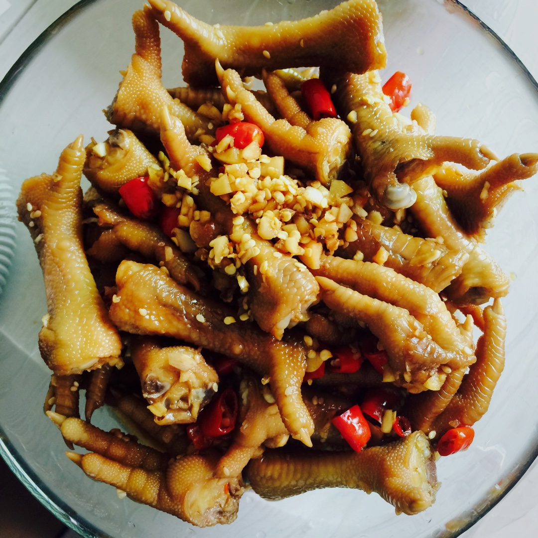 香辣蒜香凉拌爽脆鸡脚