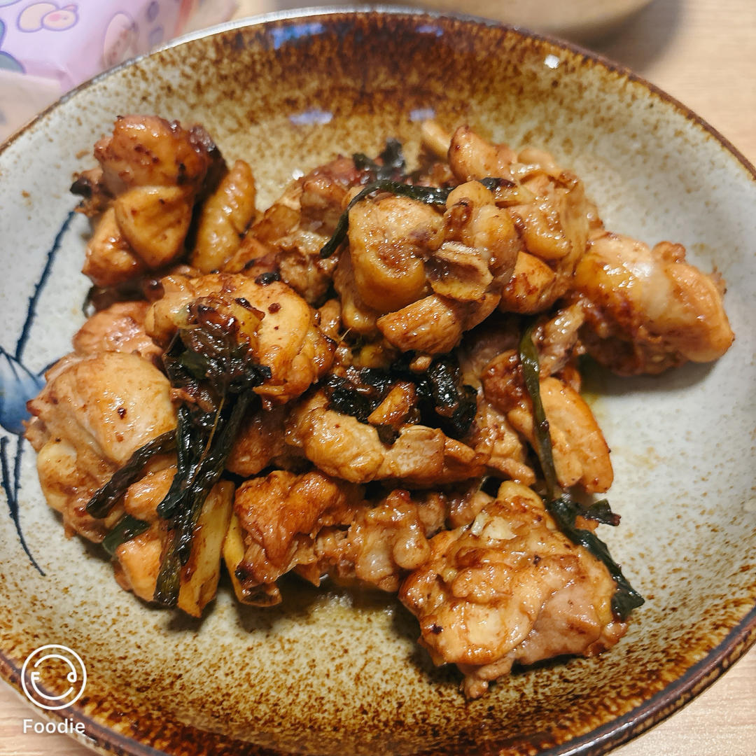 不加水也能做出😱嫩滑香喷喷的【葱油焖鸡腿】