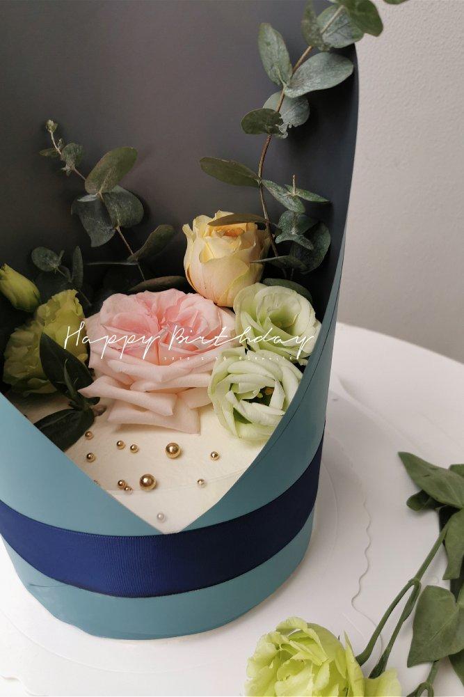 鲜花蛋糕