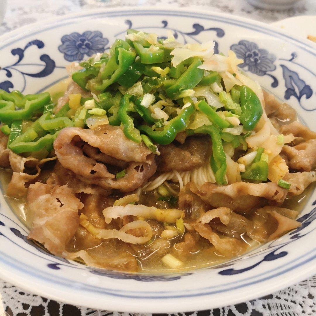 酸汤肥牛