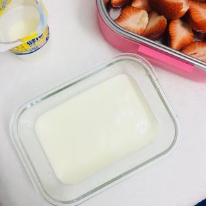 酸奶水果盒的做法 步骤3