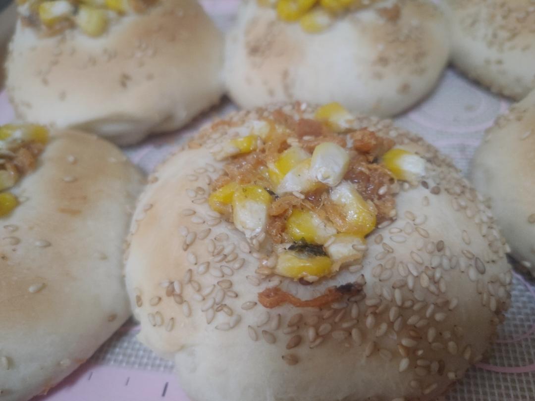 超柔软汤种做的【玉米肉松沙拉包】软妹子，盘它没错！
