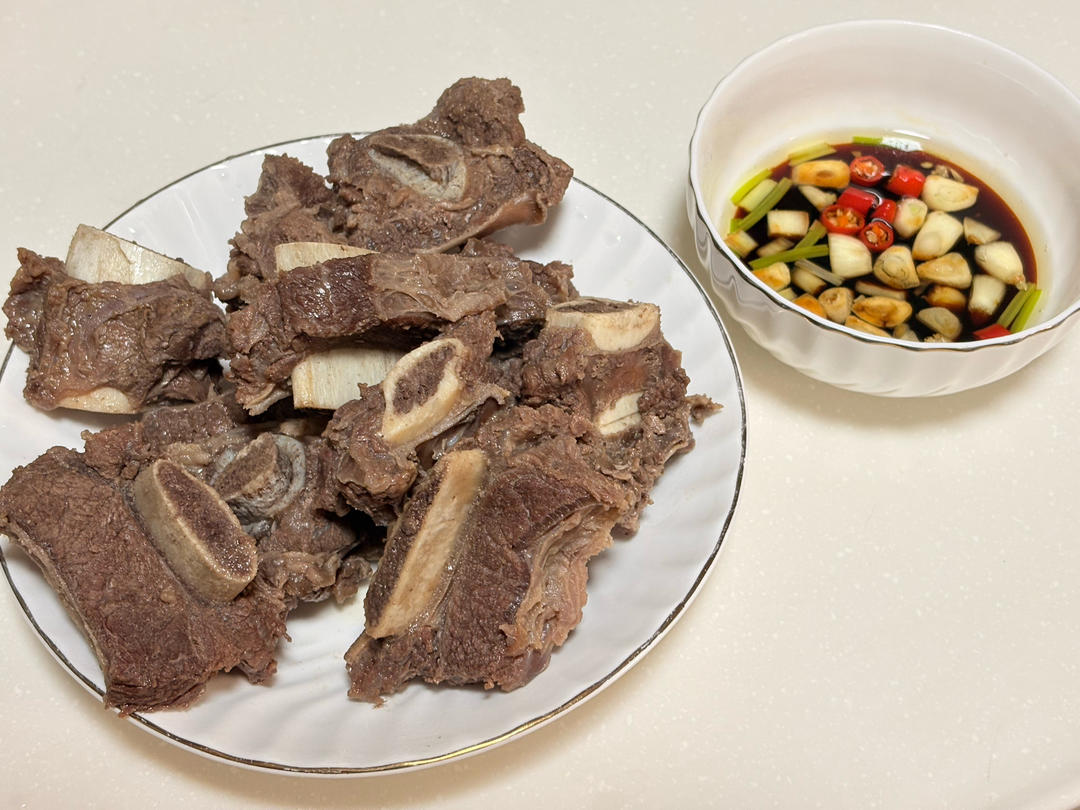 清炖手抓牛排骨