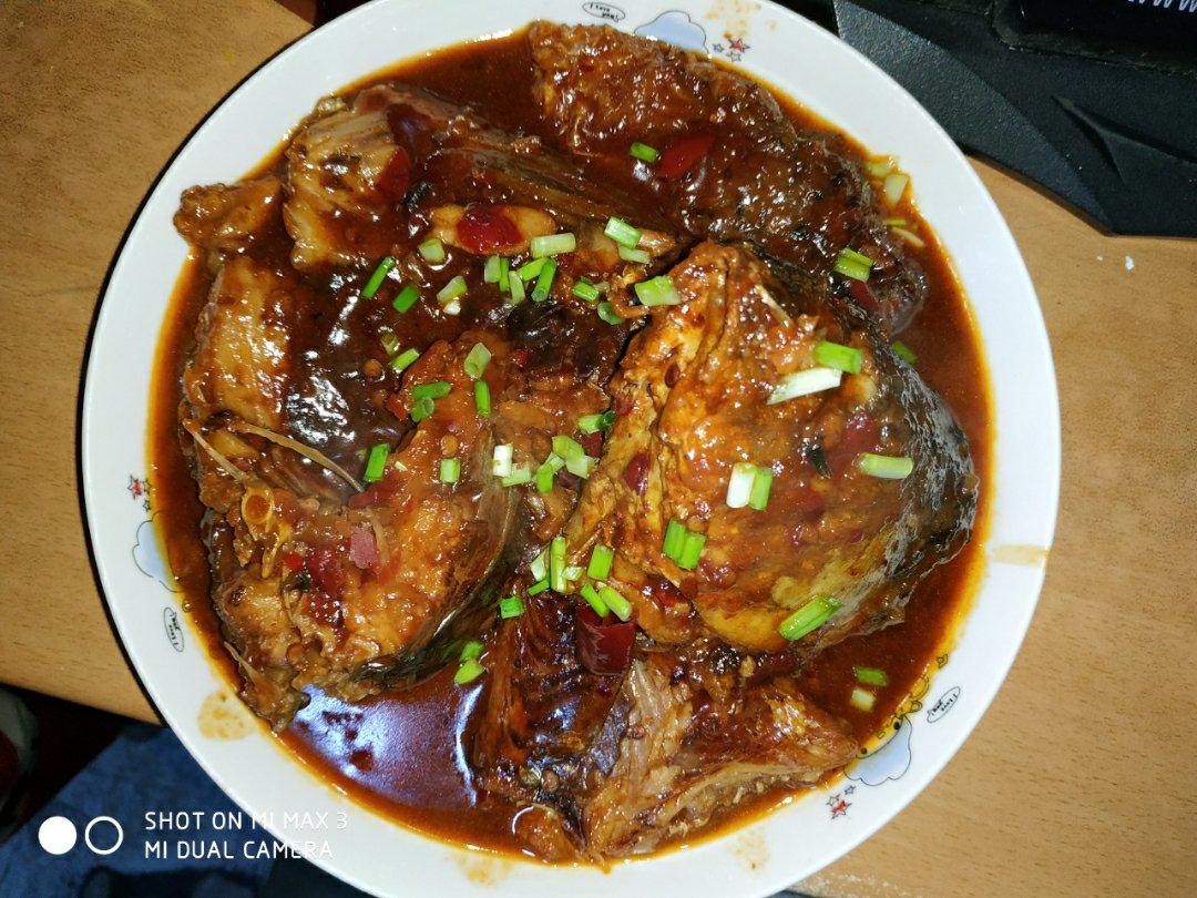 红烧鲤鱼