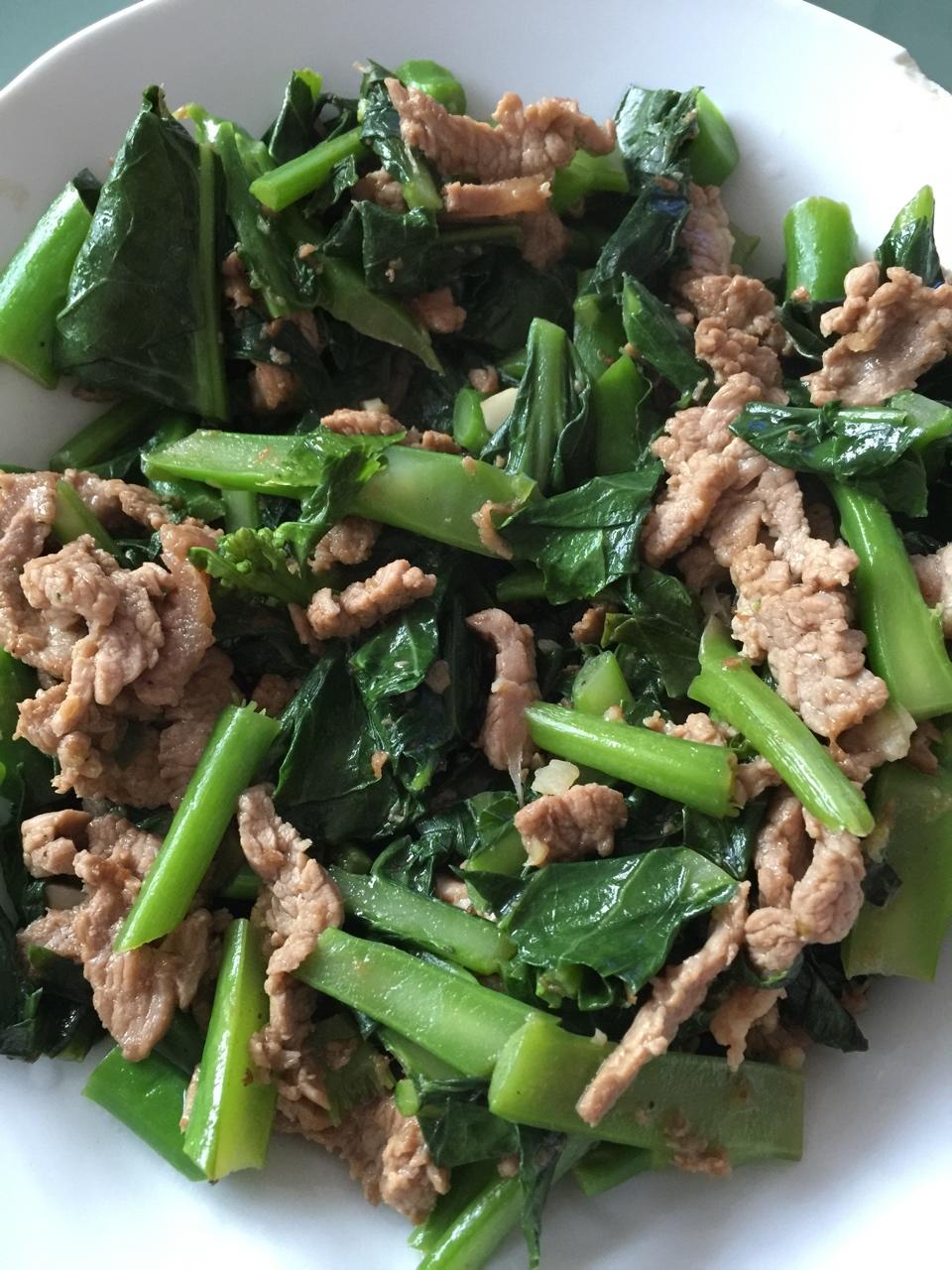 牛肉炒芥蓝