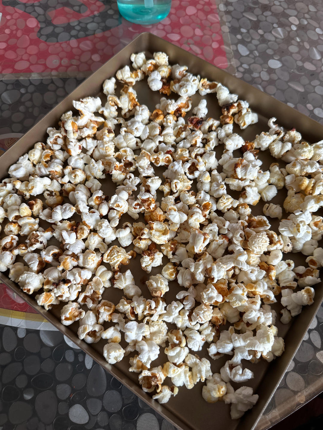 两分钟即可做出香甜可口的爆米花，少油少糖特简单，你造吗