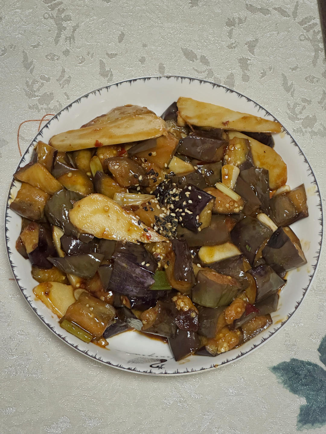 开胃下饭菜！巨简单的家常鱼香茄子煲