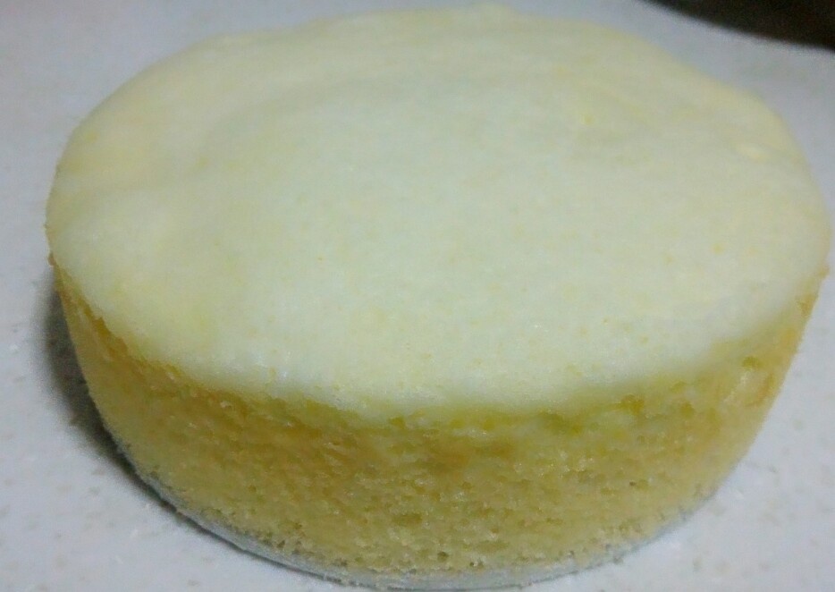 “蒸” 玉米面粉戚风蛋糕（适合家中没有烤箱的朋友 比电饭锅版本的戚风蛋糕简单且成品更优）