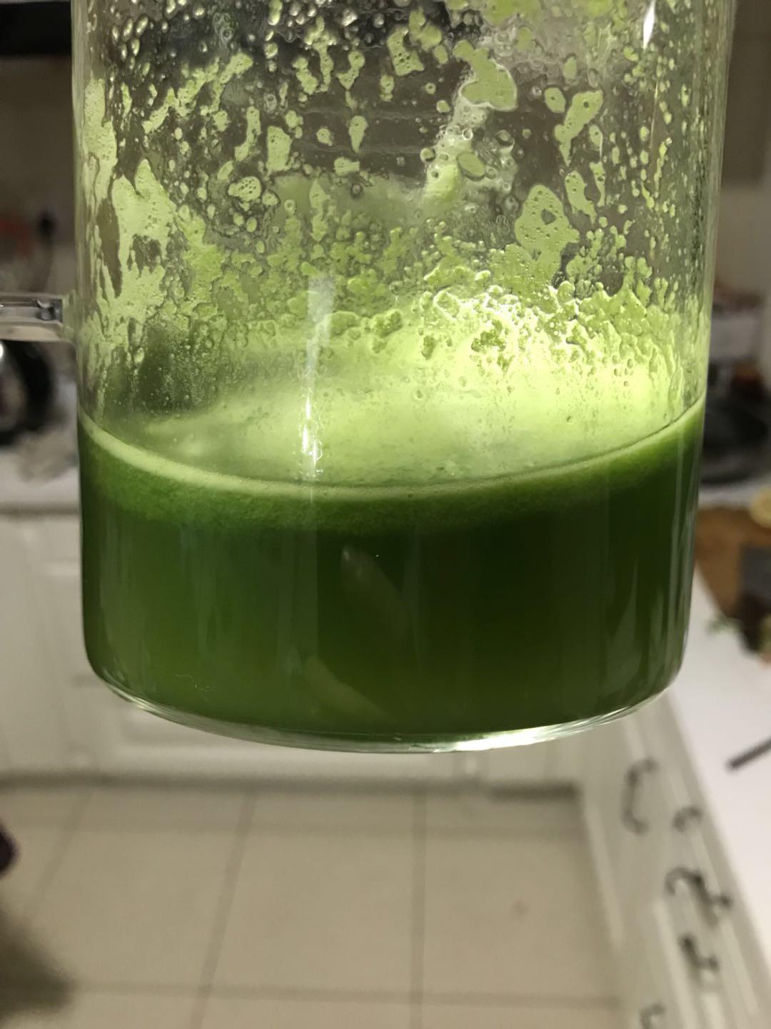 苹果柠檬小麦草汁