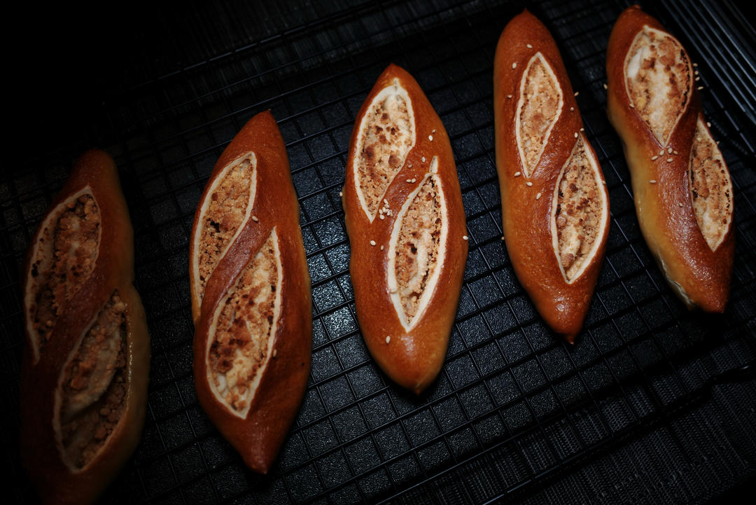 原味（抹茶）2款奶酥馅德式碱水面包｜一次搞定两种口味｜高颜值｜快手｜免手套膜｜免发酵