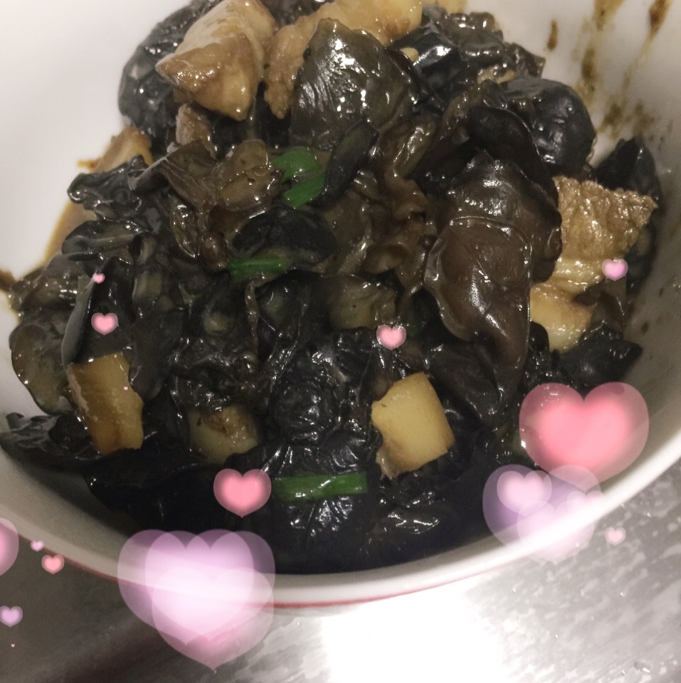 木耳炒肉