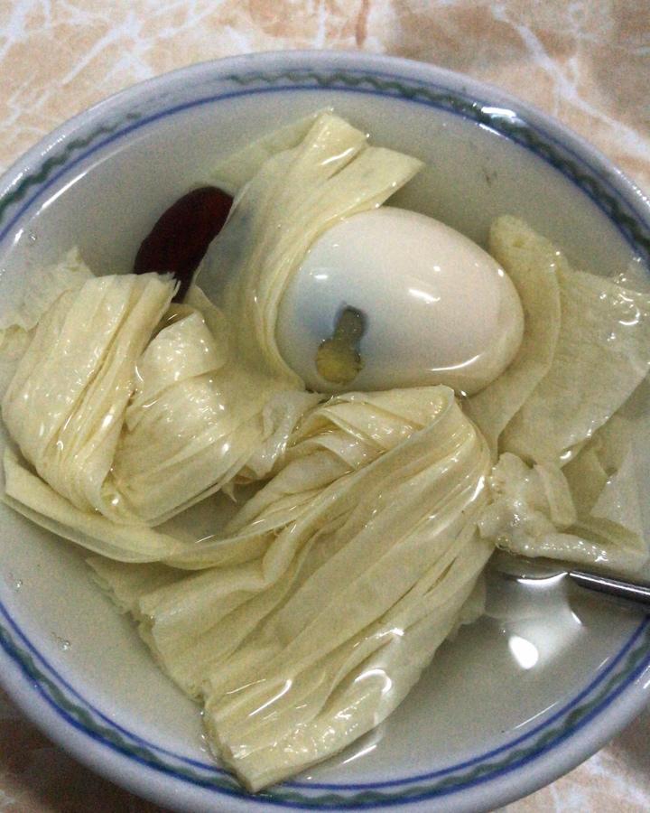 腐竹鸡蛋糖水