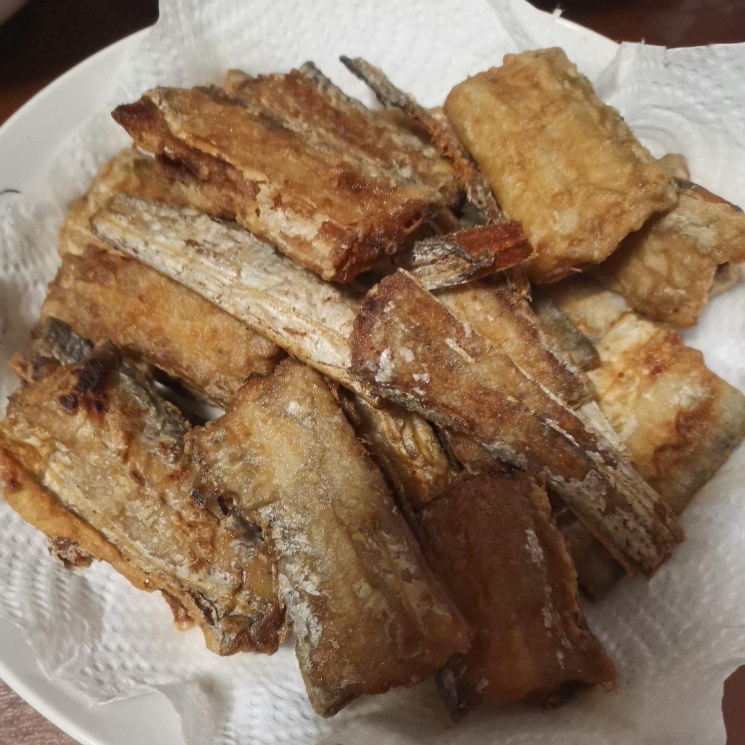 干炸带鱼