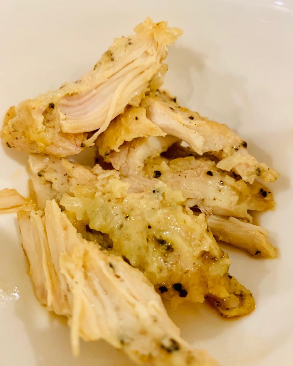 酷炫屌炸天好吃的煎鸡胸肉（香蒜蜂蜜煎鸡胸肉）