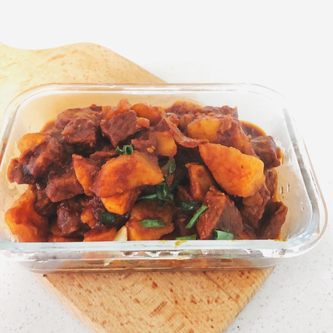 番茄土豆炖牛肉