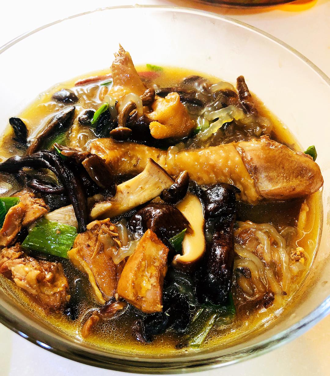 小鸡炖蘑菇粉条精简版