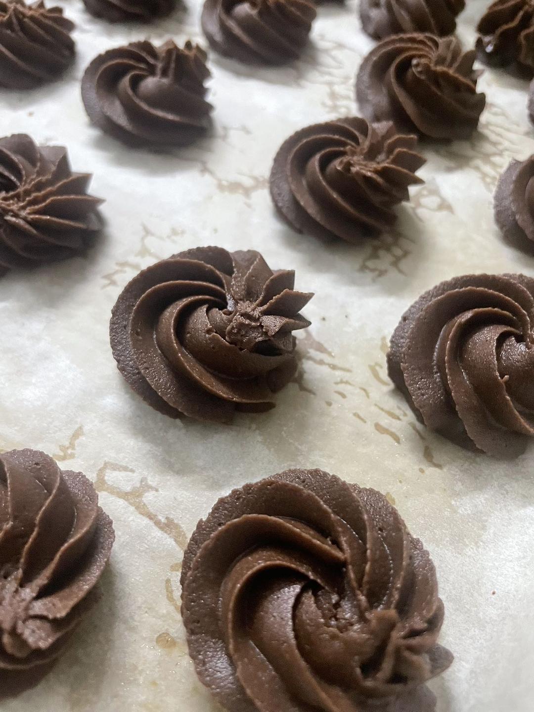 Pierre Hermé的巧克力维也纳酥饼