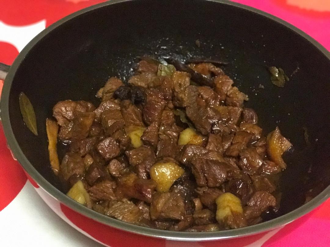 Staub铸铁锅红烧肉