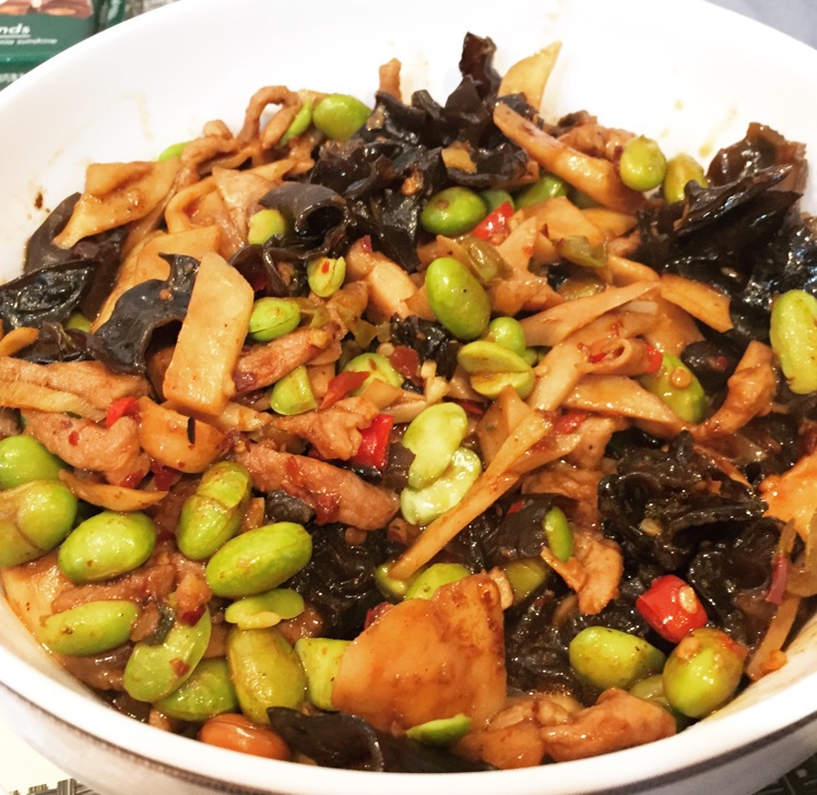 木耳杏鲍菇炒肉丝