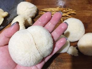 猴头菇黄花炖鸡汤的做法 步骤8