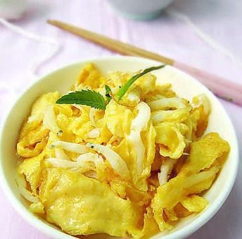 银鱼炒蛋