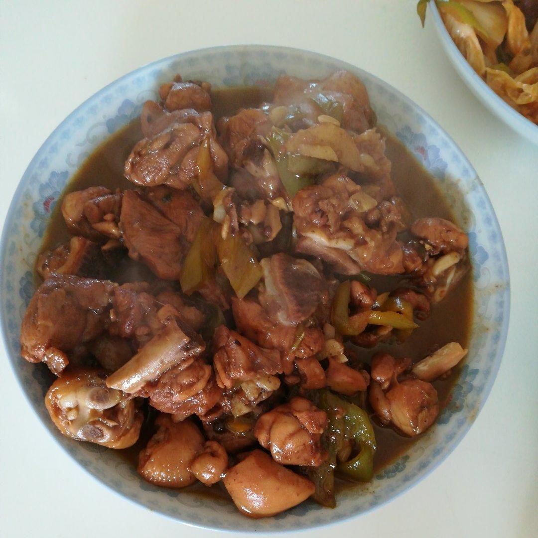 超简单又好吃的家常炒鸡腿