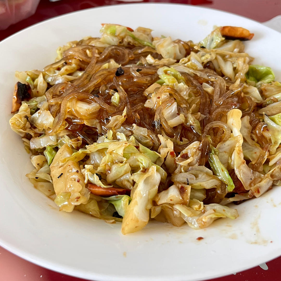 包菜炒粉丝