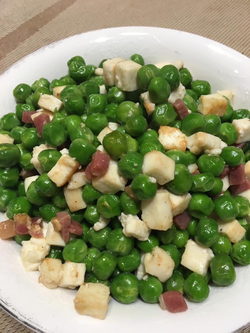 火腿乳饼烩青豆