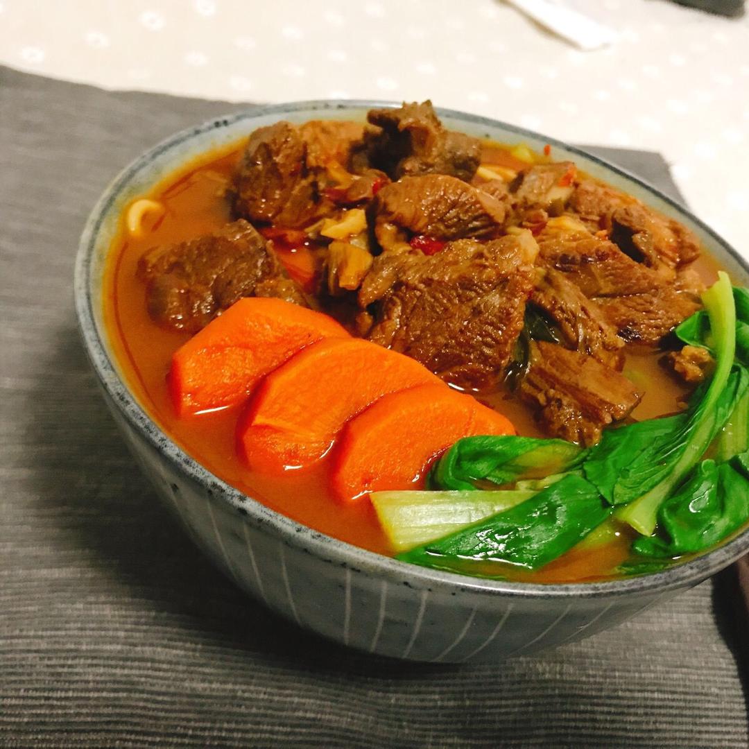 红烧牛肉面