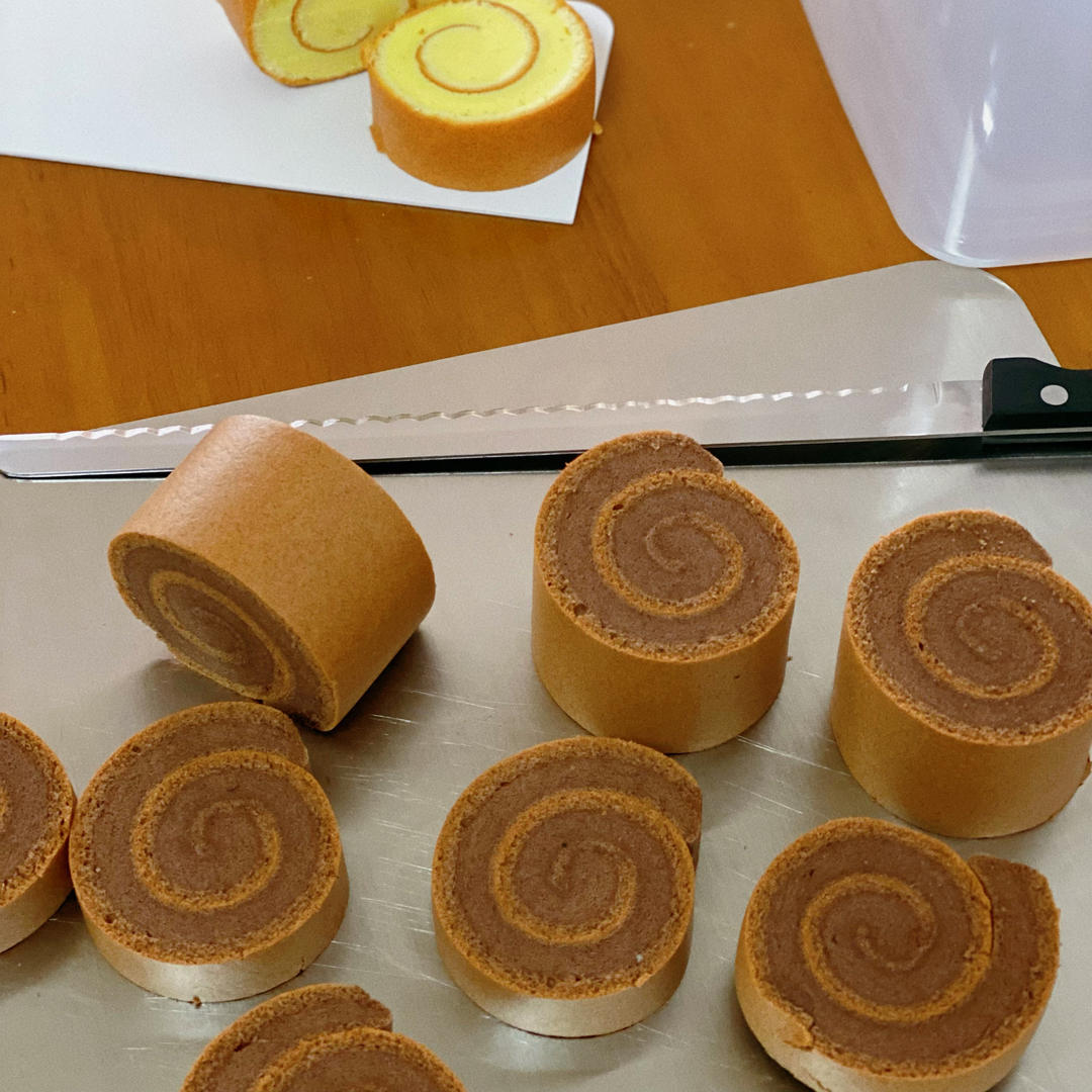 巧克力蛋糕卷～不掉皮，不开裂，无法抗拒的美味！