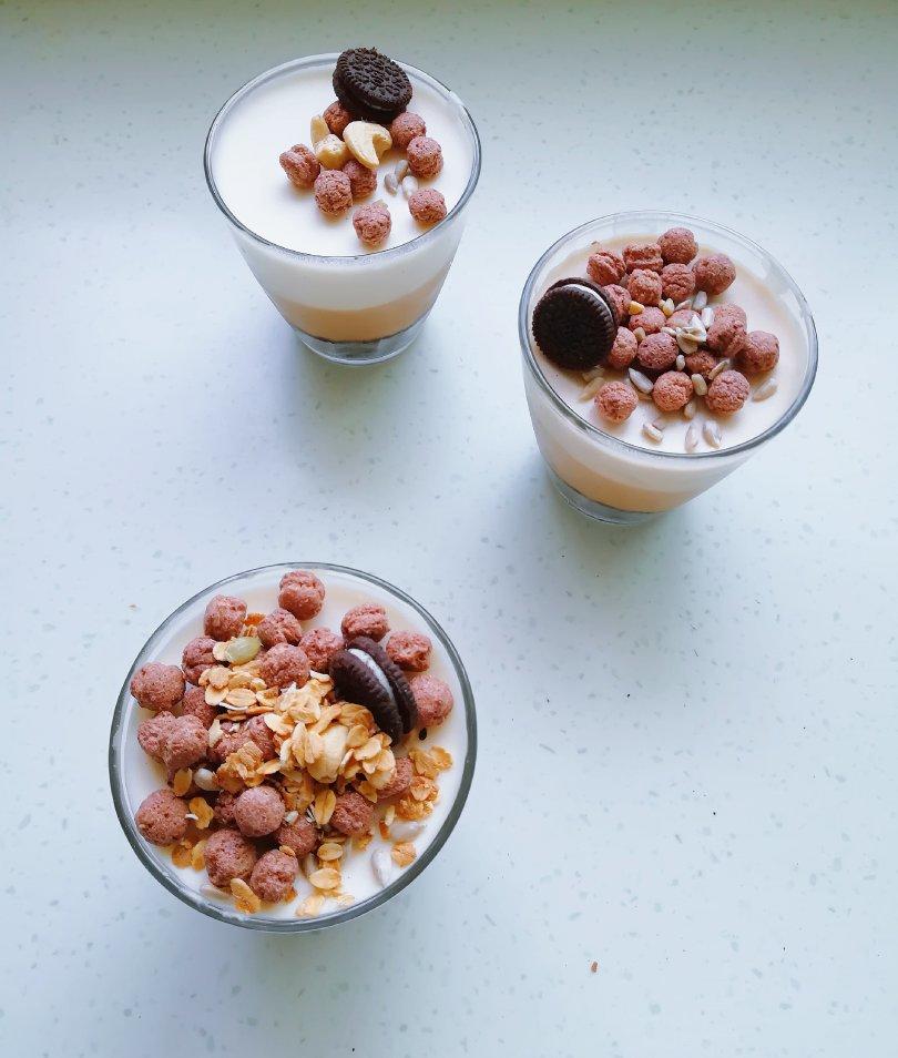 渐变咖啡慕斯配马斯卡彭冻芝士（附白巧克力淋面配方）