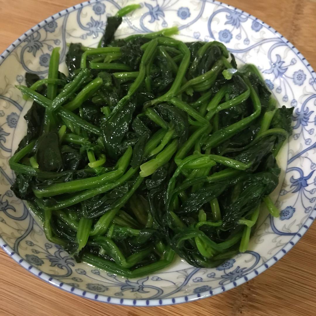 清炒菠菜