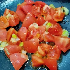 番茄蟹味菇的做法 步骤4