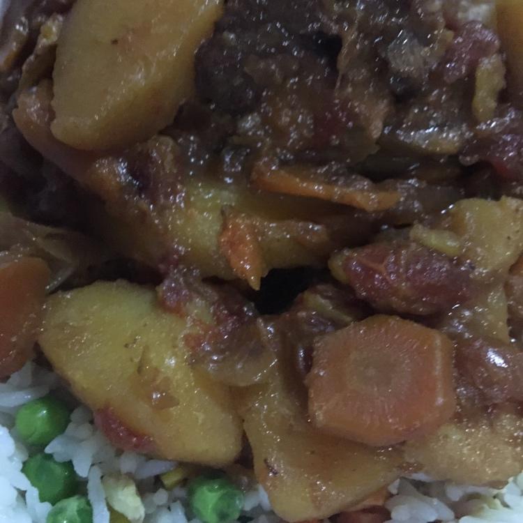 番茄土豆炖牛腩