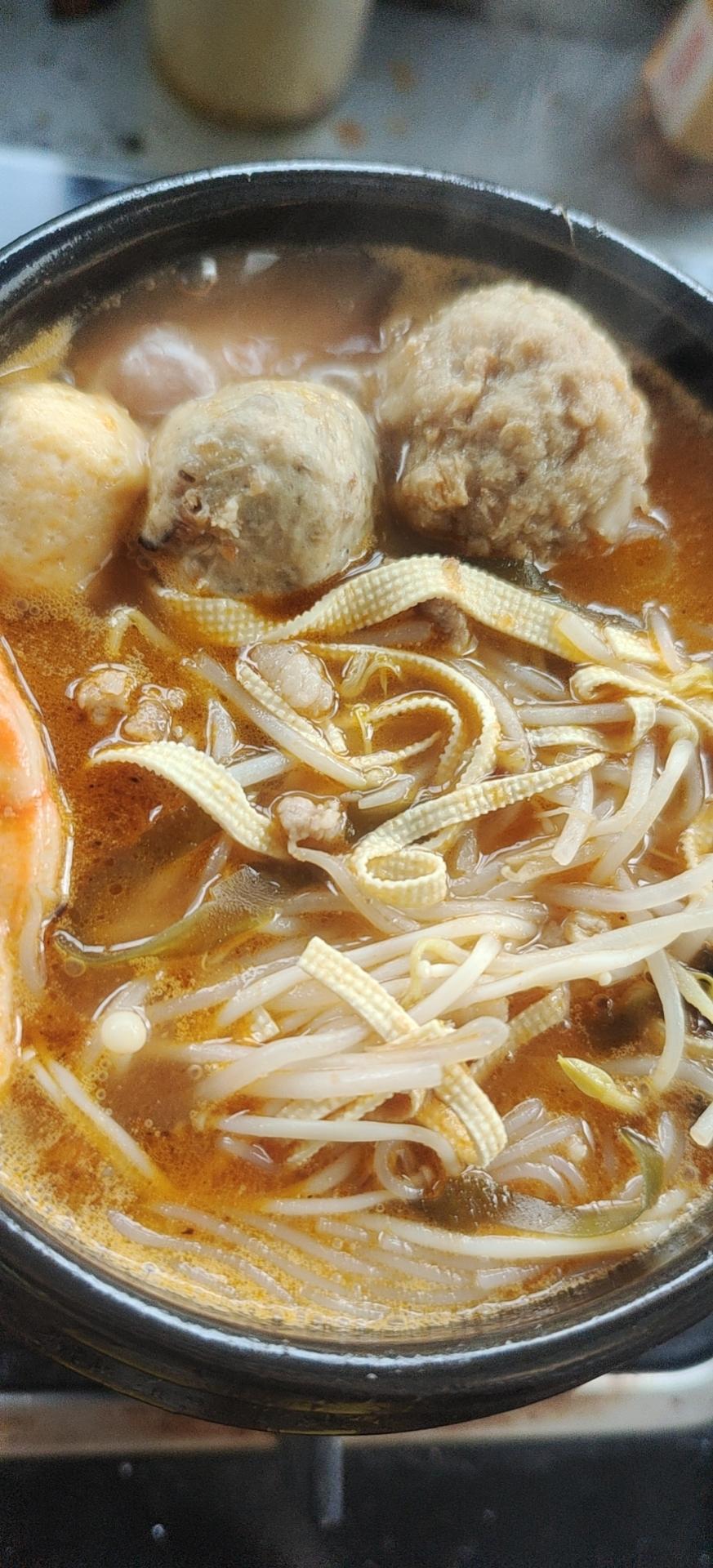 番茄浓汤米线